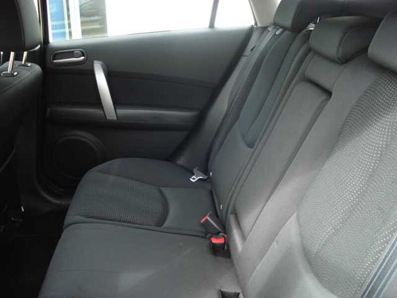 Mazda 6 Sport Kombi 2.2 CD DPF Exclusive