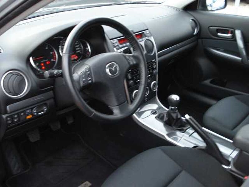 Mazda 6 Sport 1.8 Exclusive