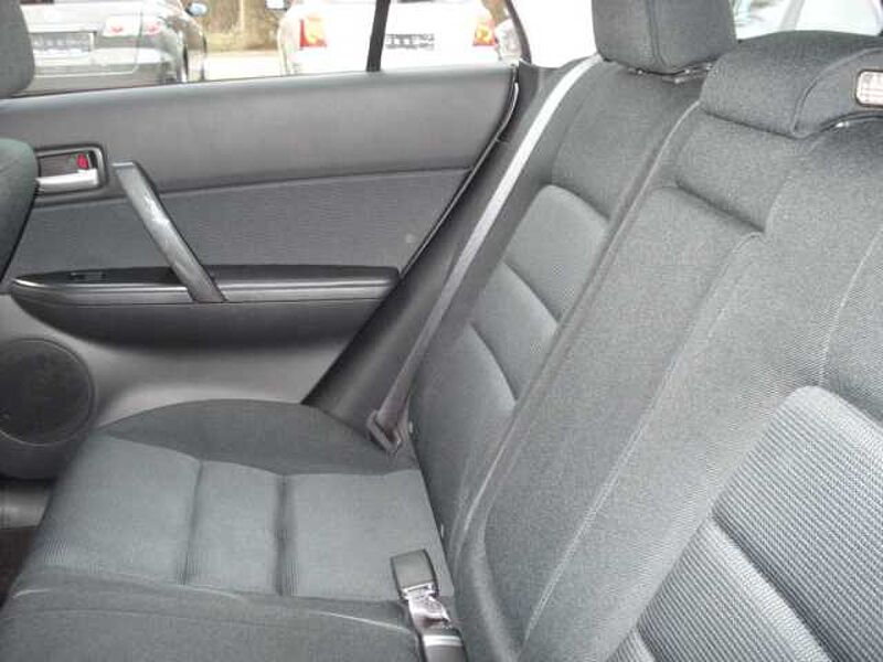 Mazda 6 Sport 1.8 Exclusive