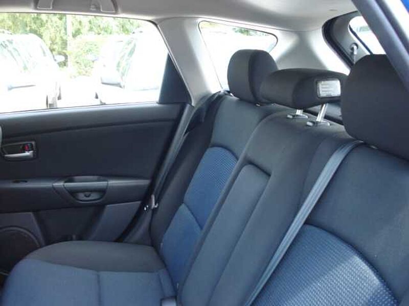 Mazda 3 1.6 Sport Aut. Exclusive