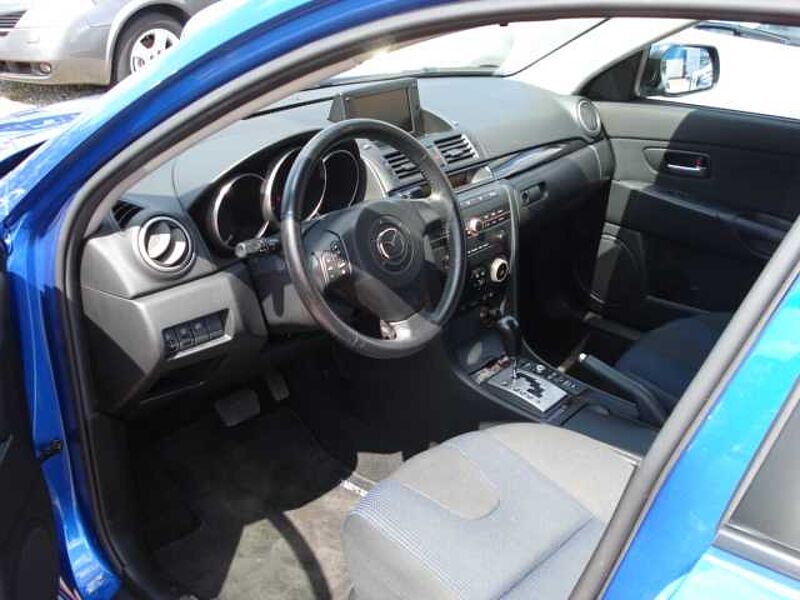 Mazda 3 1.6 Sport Aut. Exclusive