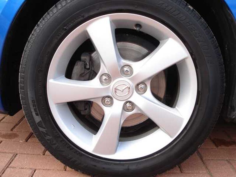 Mazda 3 1.6 Sport Aut. Exclusive