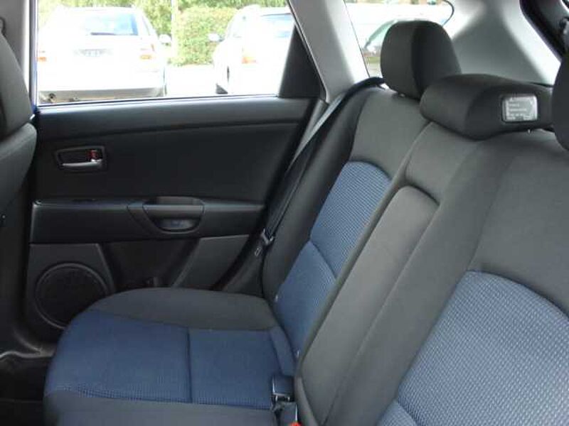 Mazda 3 1.6 Sport Aut. Exclusive