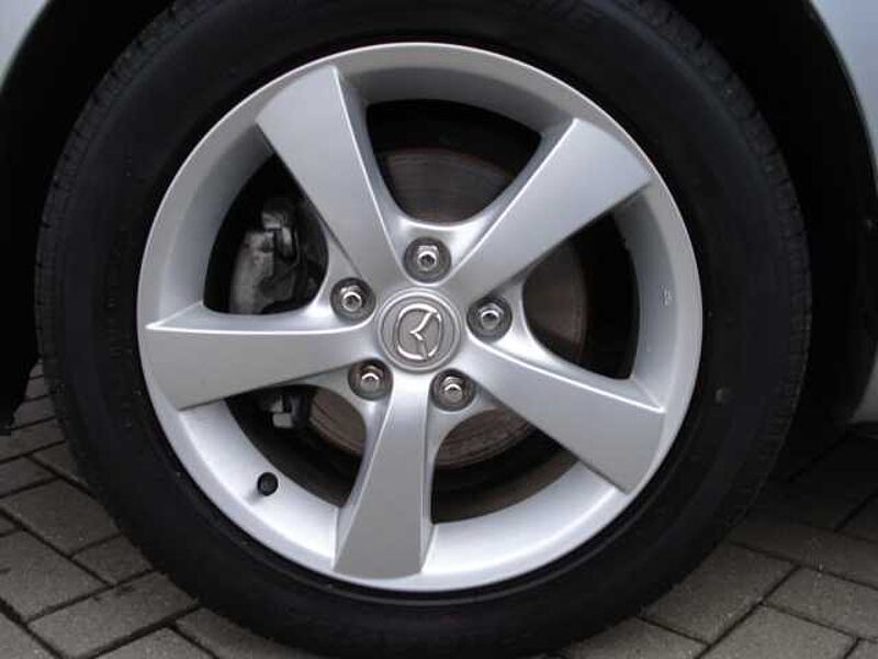 Mazda 3 1.6 Sport Exclusive