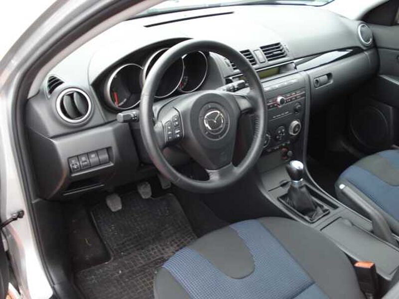 Mazda 3 1.6 Sport Exclusive