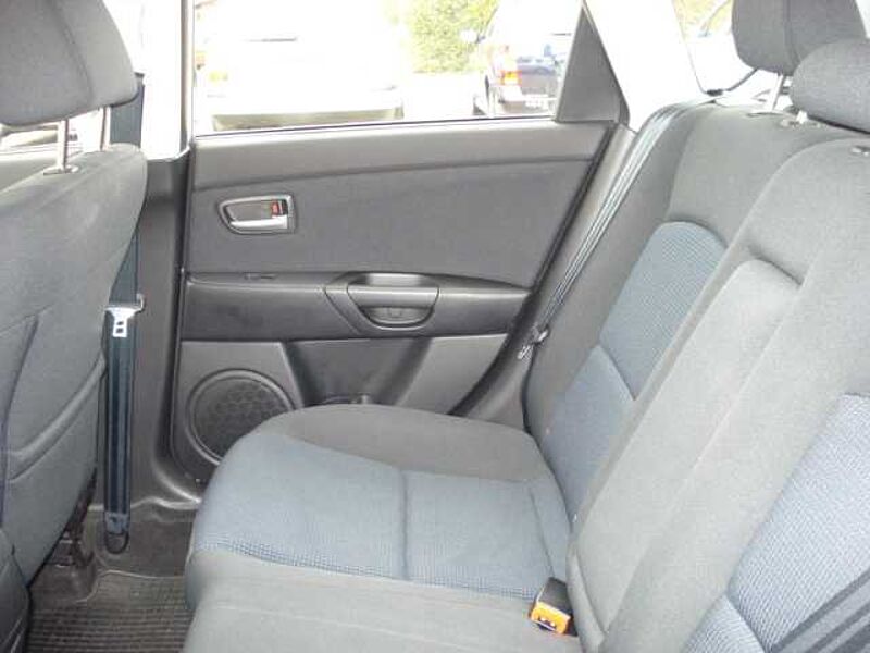 Mazda 3 1.6 Sport Exclusive