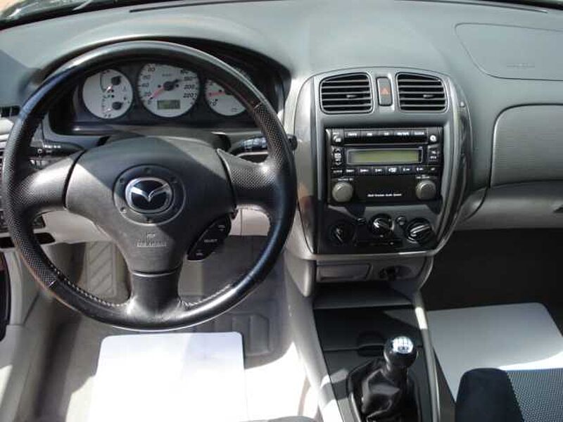 Mazda 323 F 1.6 Dynamic