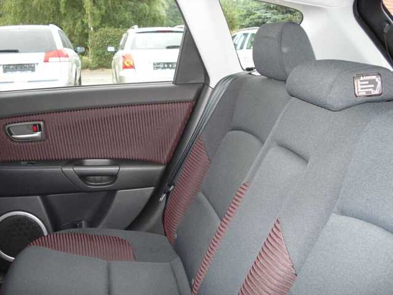 Mazda 3 2.0 Sport Top