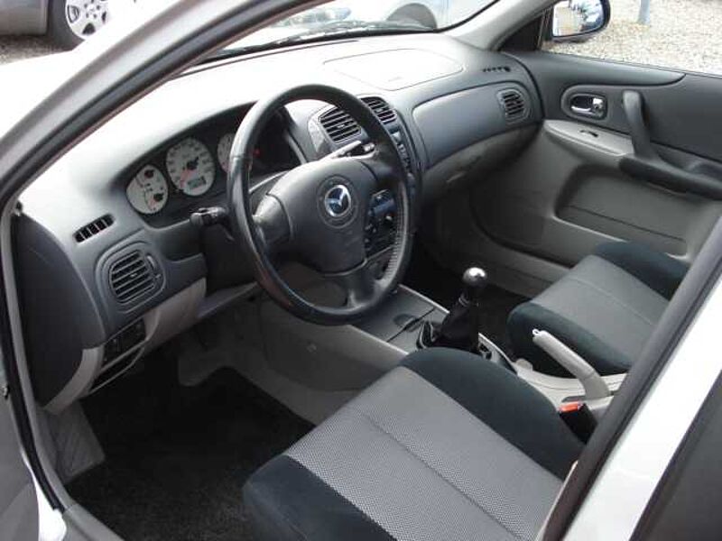 Mazda 323 F 1.6 Dynamic
