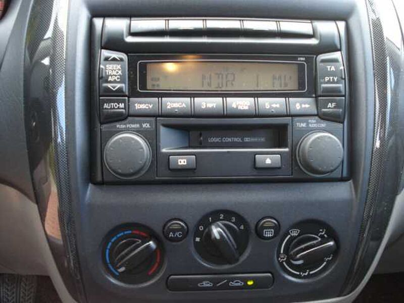 Mazda 323 F 1.6 Dynamic